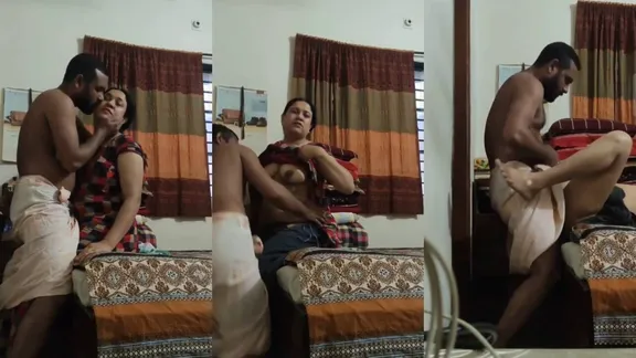 Horny driver guy sucking boobs and fucking pussy of Indian aunty