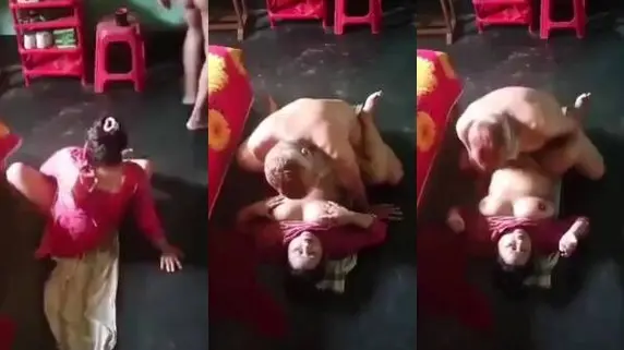 Busty Bangladeshi aunty quickie on floor with mature husband