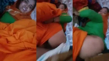 Beautiful Bihari village girl fucked by bf in the motor shed